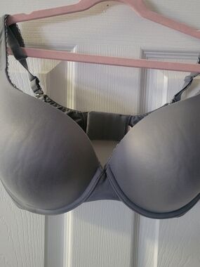 Victoria's Secret 34DDD Body by Victora Perfect Shape